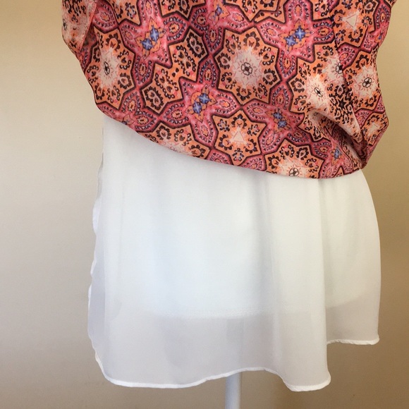 🌸Vince Camuto🌸Gorgeous summer top🌸XS - Picture 4 of 8
